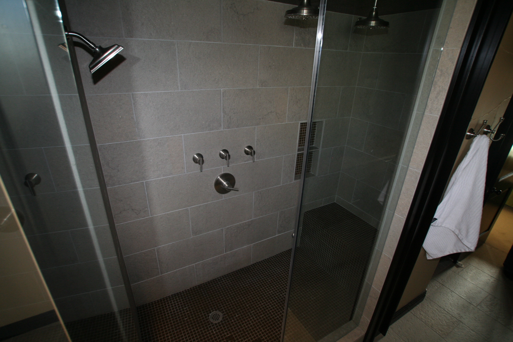Custom tiled steam shower